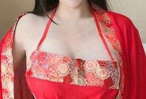 微密圈 – 120斤的小王同学：经典皮衣写真合集——不否认，我真心想捡一件同款。