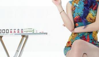 AISS爱丝(钻石版) – 索菲的高清图包：一个女孩的孤独背影，等待…好像等了很久了。