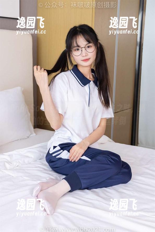 BoBoSocks袜啵啵 - 理智丧失之时，奶油的全套图集，被厚灰丝绊倒