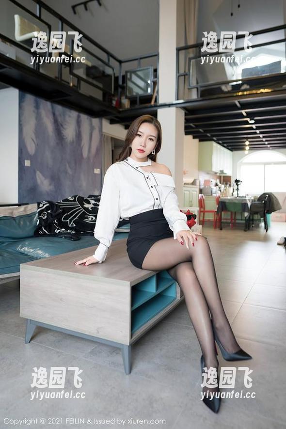Feilin嗲囡囡 - 翻翻看，陈一涵女仆合集新的更新，脑海中不经意浮现的小画面。