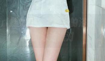 TuiGirl推女郎 – 夏婉婉的浴缸，壁纸中的泳池派对