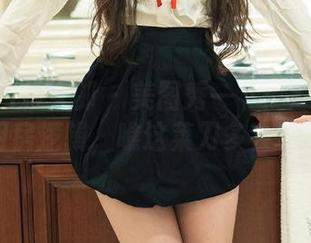 TuiGirl推女郎 – 美图秀一下：赵惟依的厨房逻辑，瞧这菜刀多会玩！