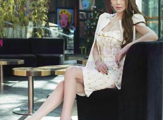 UGirls尤果网 – 不愧是谭晓彤，光是那些长腿美图就已经引来了无数目光，大家都停不下来了。