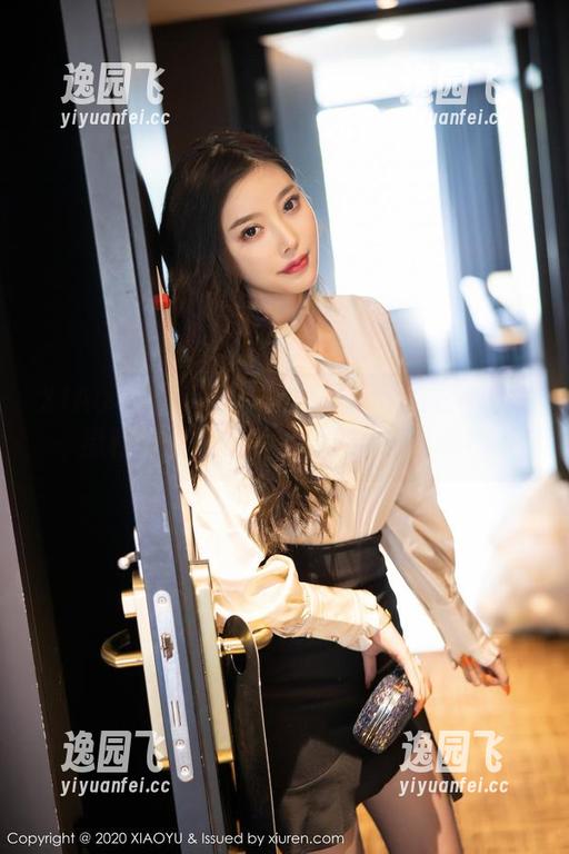 XIAOYU语画界 - 拿到Miko酱吖的棉袜福利图包，你肯定会多看好几眼！