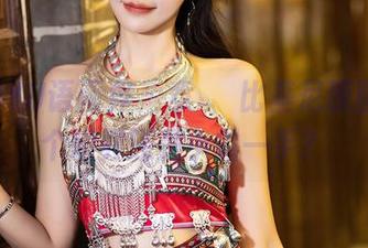 XIAOYU语画界 – 章芃芃比基尼原图，开个眼界还是小露一手？