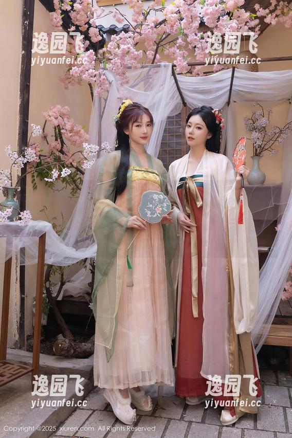 Xiuren秀人网 - 一直没搞明白，Elise谭晓彤的海边写真原图怎么能这么无努力就很自然？