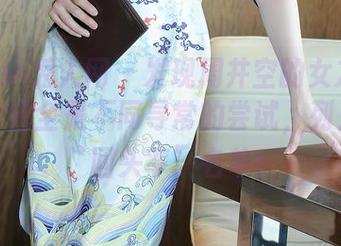 Xiuren秀人网 – 发现周井空的女友图包更新，完全是不同寻常的尝试，列入我的“回头率”名单！