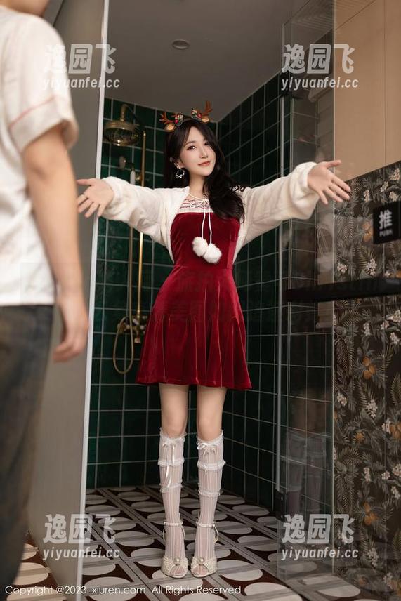 Xiuren秀人网 - 旅拍大师黄可Christine，云集高清美图如同追逐彩虹！