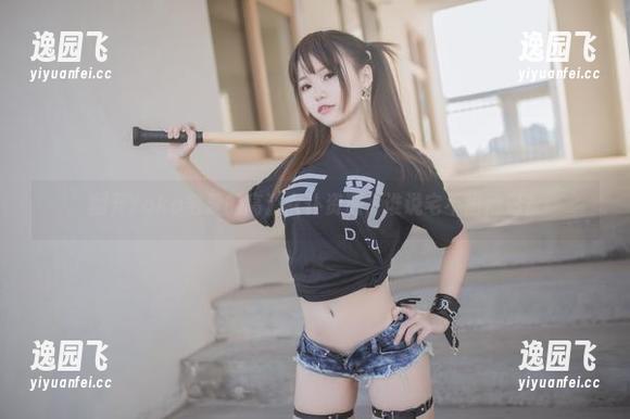 翻开Yoko宅夏的高清女仆资源，谁说宅不出精彩？