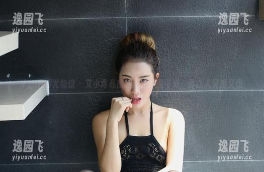 YouWu尤物馆 - 艾小青私房图片里那股可爱，真让人又爱又恨