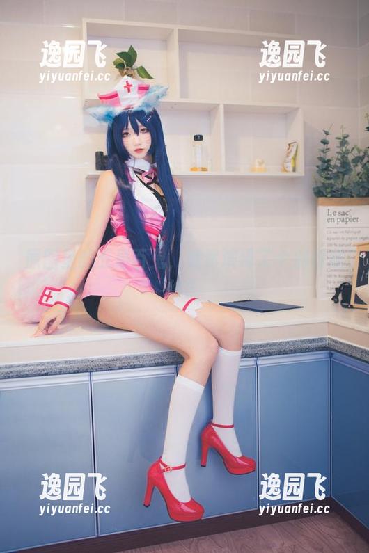 原图里的五更百鬼，竟然演绎了个别样婚纱？