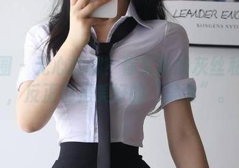 微密圈 – 无心插柳？你文茜的灰丝私房照，反正都是美好的“误会”。