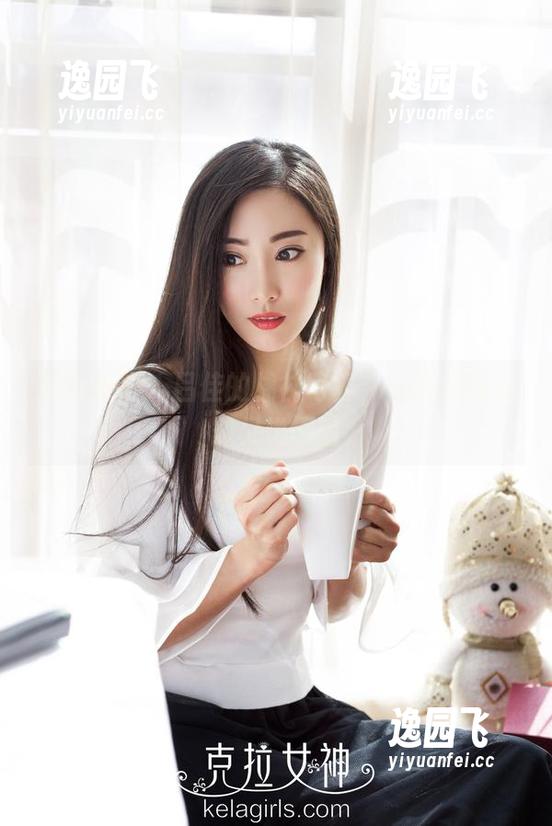克拉女神 - 吕佳的棉袜写真，从细节说起却又说不清