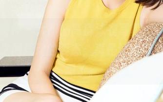 克拉女神 – 大阳的高清泳衣写真，色彩和光线之间流动的姿态，真是让人无意间多想了。