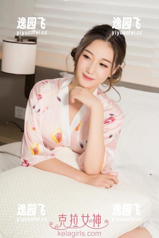 克拉女神 - 双腿并肩共舞，杨暖的美腿套图让人免费下载，却买不了腿型！