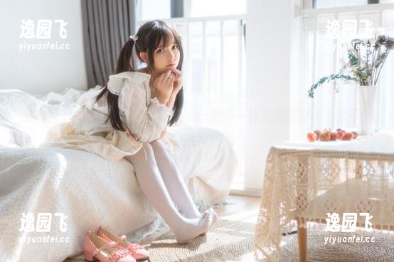 幼稚园里的色彩，六味帝皇酱cos的每一张美图都在说“我不长大”
