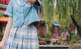 制服妹子的“时光机”：喵糖映画带来的别样图片合集，回到美好的过去！