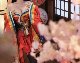 大梨子不是御姐的黑贞泳装旅程，每一页都是意想不到的cos！