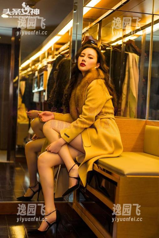 头条女神 - 见鬼去吧，剧情！美纳子写真集精选透出些疲惫