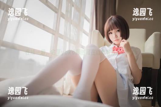 在线一趟，宅夏yoko赫然藏在连体衣背后的闲适