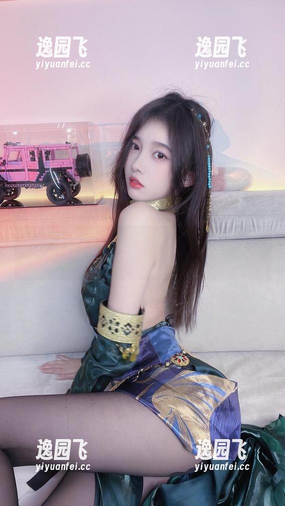 小小奶瓶儿 小小奶瓶儿的图库新鲜上线:双马尾制服师生,加长版我到现在没能搞懂!