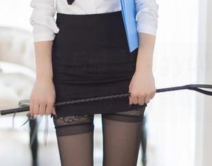 尤蜜荟 – 写真背后的“lingyu69”，女友在线赢得一片赞叹