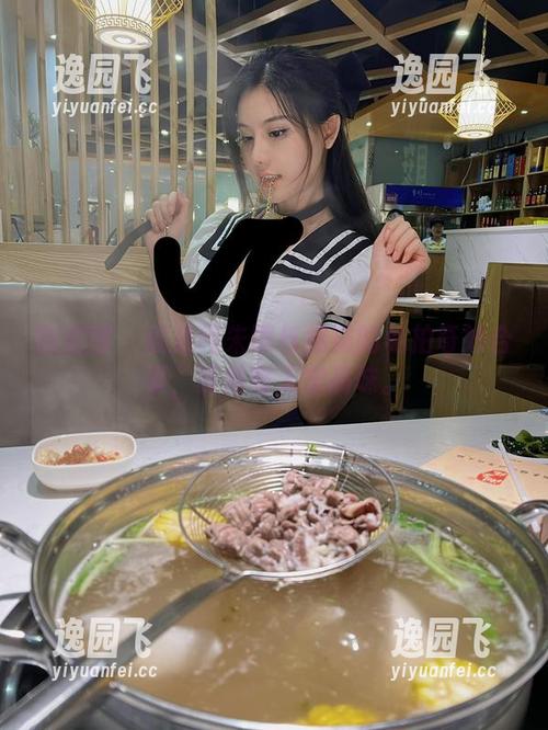 就是阿朱啊 微密圈 - 就是阿朱啊与棉袜的私拍奇妙合集,等待有人来品味。