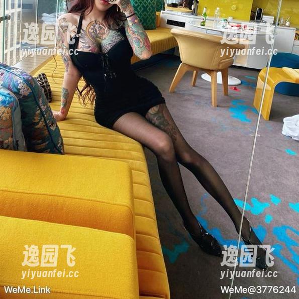希希Gina 微密圈 - 反转你的逻辑:希希Gina的自拍放在网盘,或许是最酷的实验