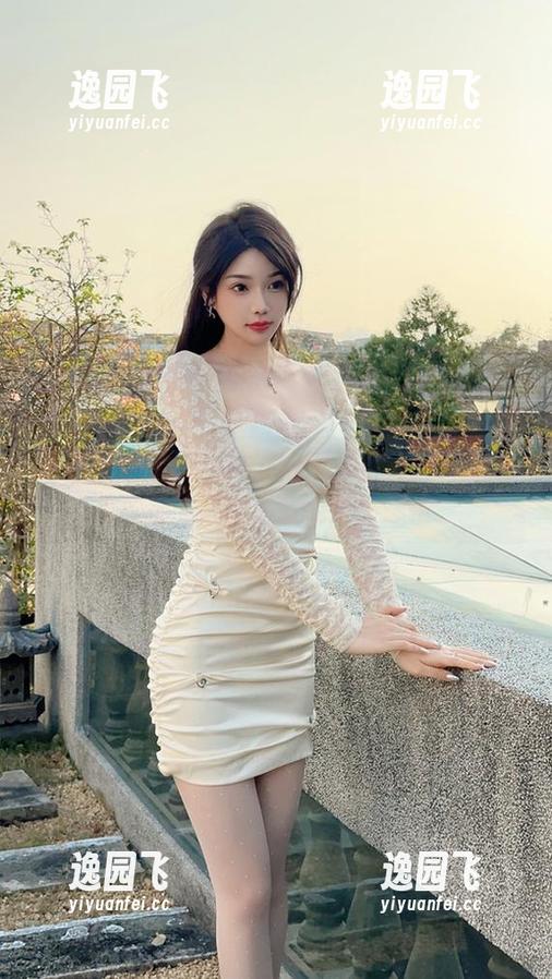 微密圈 - 徐莉芝Booty的写真，体操服的每个细节都能引发无数小想法。