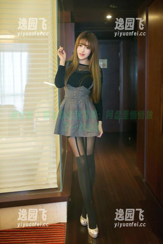 推女郎 - 曾水办公室写真：网盘里悄悄放了一点心思