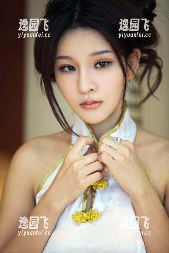 推女郎 - 新榜首图库，艾栗栗的厨娘照片照样打人，别怪我直接吃醋。