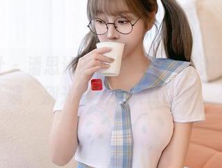 星颜社 – 潘思沁的裸足写真，记得好好看哦，别光顾着想其他的事。