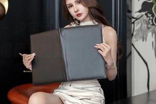 星颜社 – 说实话，袁圆的双马尾，高清得像是一幅精致的美图，真让人觉得轻松愉快！