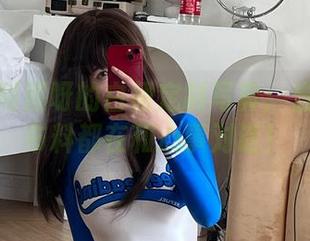 是你的阿薰呀的白裙定制写真：当每一寸布料都在和心事对话！