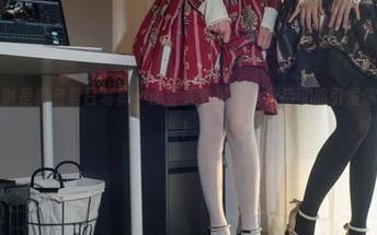 这组木花琳琳是勇者夏日写真，请妥善处理：下载后可能引发你的审美危机！