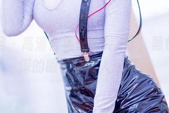 果团网 – 高清合集里的龚玥菲，黑色般幽深的眼神总让人想猜。