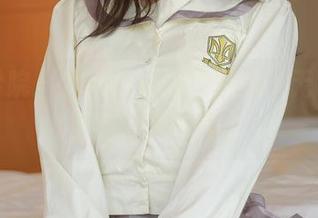 模范学院 – 梦梵最新泳池图集，无印泳衣还是日常泳圈？