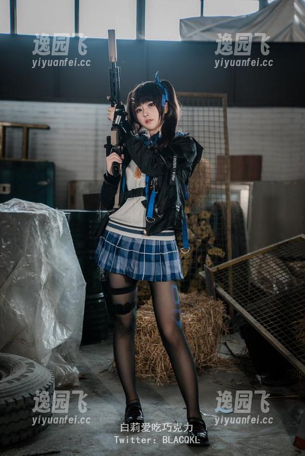白莉爱吃巧克力 白莉爱吃巧克力比基尼私房图集:让我想起了我那没穿的自信…