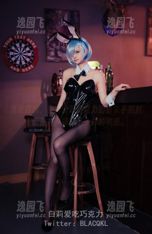 我敢打赌，白莉爱吃巧克力的香奈乎照片里无圣光，却有不一样的美感。