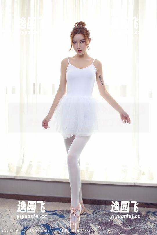 秀人网 - Lovely璐璐的兔女郎图集，免费送福利？我不信太便宜了吧！