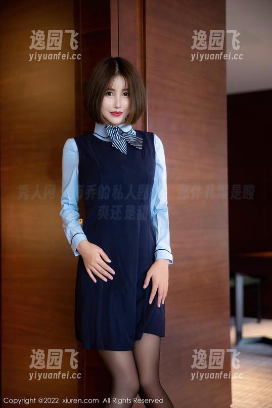 秀人网 - 南乔的私人图库：那件礼服是酸爽还是甜蜜？
