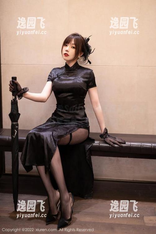 秀人网 - 周于希Sally的新玩意儿：牛仔裤作品集更新，谁能抗拒？