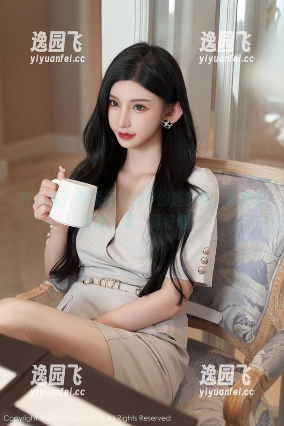秀人网 - 隐藏在美图中的唐安琪，秘密感满满，哦，真好奇！