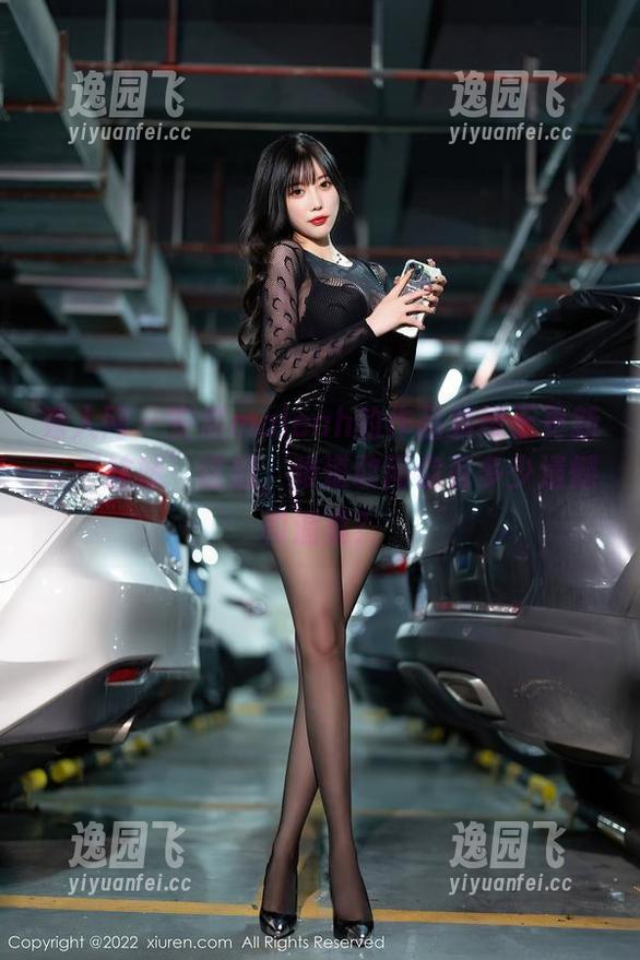 秀人网 - 安然maleah的作品集终于更新，‘妹妹’这组，难道敢问你有多少遗憾和温柔？