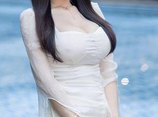 秀人网 – 浅浅Danny来了，裸足在线，图片质量很高，氛围也正合适嘛！
