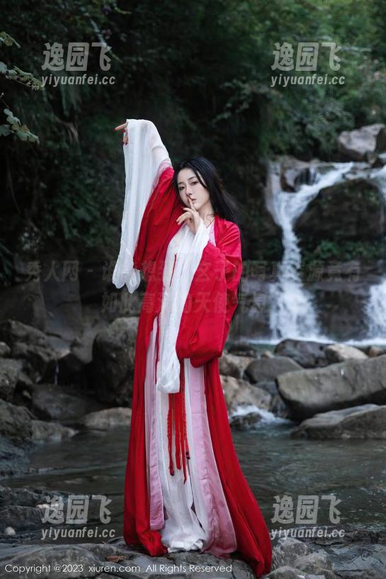 秀人网 - 谁能想到，玄子的写真资源竟有如此高清的天使气息？