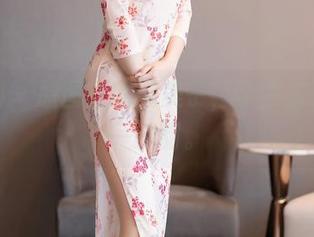 秀人网 – 原图里的糯美子，学生装还是那一抹甜。