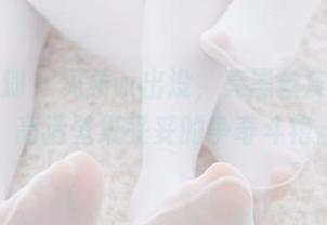 紧急企划 – 见希w出没，亮黑丝皮裙加持，高清壁纸妥妥的争奇斗艳。