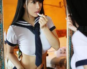 美媛馆 – 晚上的佘贝拉bella：职业装在高清图册里的另一种味道