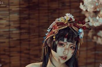 独家图包，芊川一笑MNK的秘密无法抵挡！